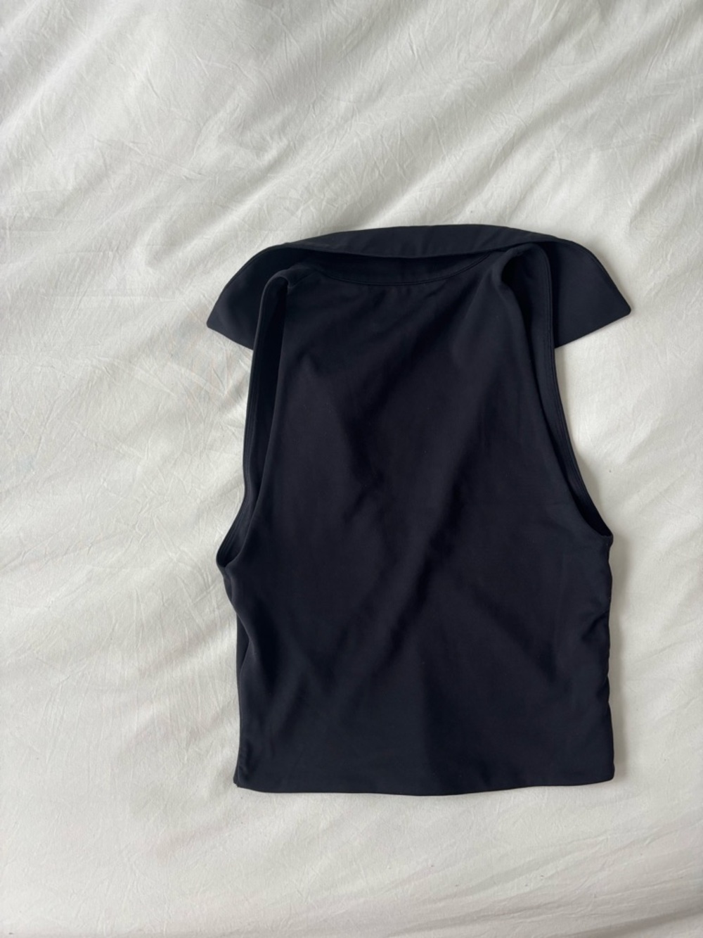Babaton Aritzia Black Sleeveless V-Neck Top XS - Picture 3 of 4